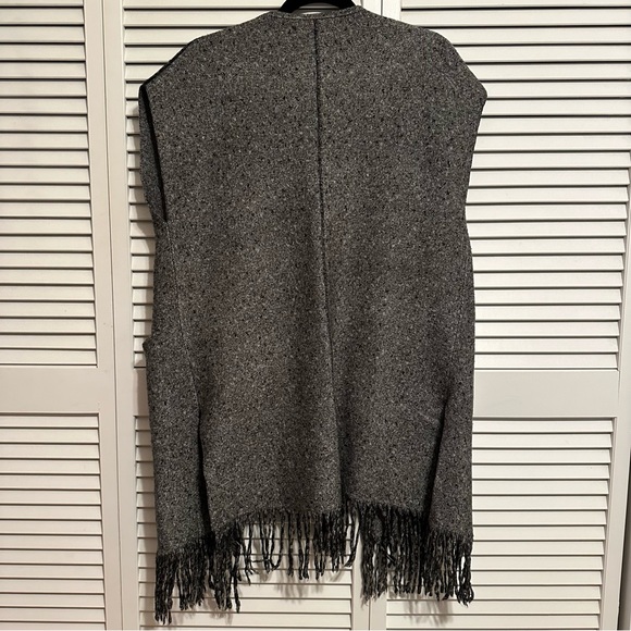 Michael Stars Long Fringe Vest - Medium - Picture 2 of 6